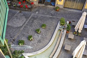 Boutique Apartment in Via Roma by Wonderful Italy