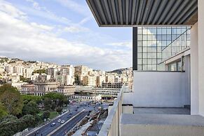 Deluxe Apartment - Grey by Wonderful Italy