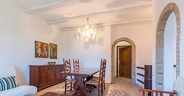 Borgo Adige 12 Apartment by Wonderful Italy