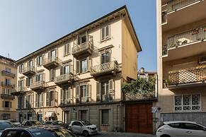 Porta Susa Studio Apartment by Wonderful Italy