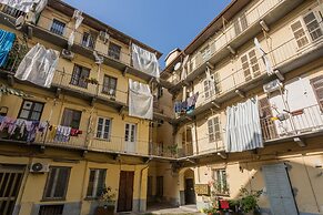 Porta Susa Studio Apartment by Wonderful Italy