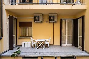 Piazza de Calderini Apartment by Wonderful Italy