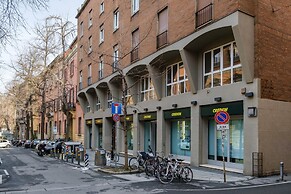 Piazza de Calderini Apartment by Wonderful Italy