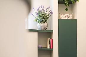 Vittorio Emanuele Modern Apartment IV by Wonderful Italy