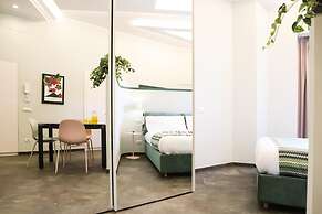 Vittorio Emanuele Modern Apartment IV by Wonderful Italy