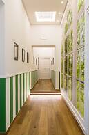 Vittorio Emanuele Modern Apartment IV by Wonderful Italy