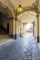 Vittorio Emanuele Modern Apartment IV by Wonderful Italy