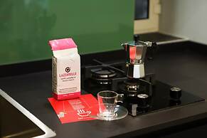 Vittorio Emanuele Modern Apartment IV by Wonderful Italy