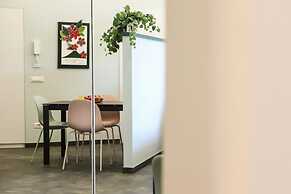Vittorio Emanuele Modern Apartment IV by Wonderful Italy
