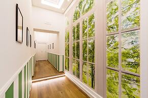 Vittorio Emanuele Modern Apartment IV by Wonderful Italy