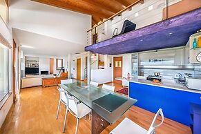 Villa Vittoria con Vista Lago e Piscina by Wonderful Italy