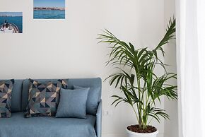 Dioniso Apartment With Balcony by Wonderful Italy