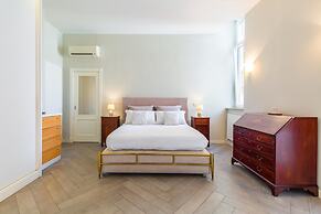 Elegante Appartamento a Piazza dei Martiri by Wonderful Italy