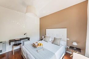 Residenza Miralago With Pool - One-bedroom Apartment With City View