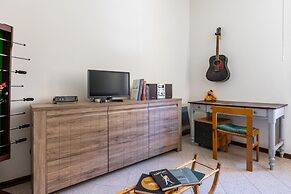 Classic Style Apartment by Wonderful Italy