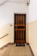 Classic Style Apartment by Wonderful Italy