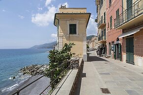 Il Mare di Camogli da un obl