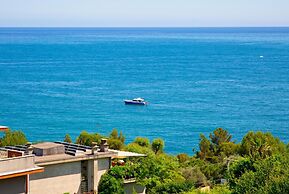 Le Orchidee 14 con Vista Mare by Wonderful Italy