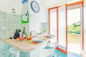 Le Orchidee 14 con Vista Mare by Wonderful Italy