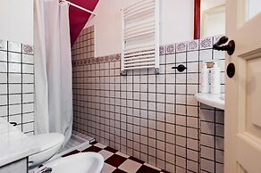 Gli Iris Apartments - Casa Fucsia by Wonderful Italy