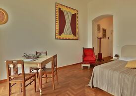 Amazing Sea View in Historic Building in Downtown