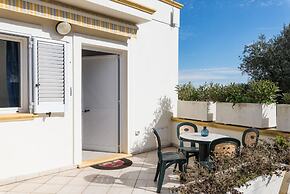 Casa Mimosa C a Villa Safi con Piscina