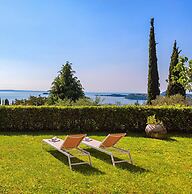 Villa Mariavittoria con Piscina by Wonderful Italy