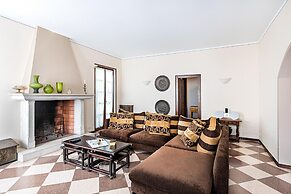 Villa Mariavittoria con Piscina by Wonderful Italy