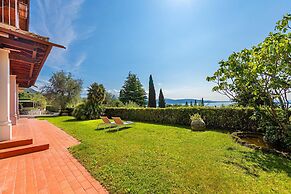 Villa Mariavittoria con Piscina by Wonderful Italy