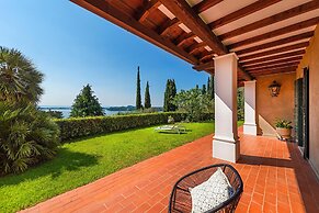 Villa Mariavittoria con Piscina by Wonderful Italy