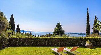 Villa Mariavittoria con Piscina by Wonderful Italy