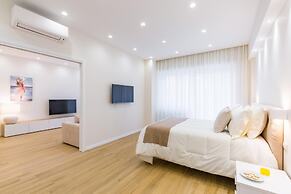 Style House in Naples by Wonderful Italy