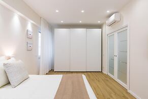 Style House in Naples by Wonderful Italy