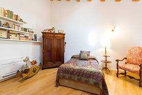 Charming Apartment in the City Center