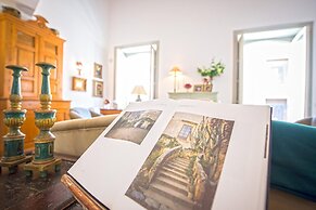 Charming Apartment in the City Center