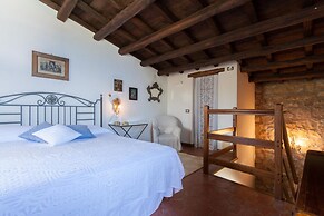 Relax at the Swimming Pool by Wonderful Italy