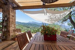 Relax at the Swimming Pool by Wonderful Italy