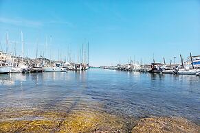 Gaudio Flat Near Ariston Theater by Wonderful Italy