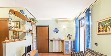 Le Cicorie 8 P1 Apartment by Wonderful Italy