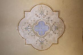 1940 Luxury Accommodations - Rubino Boutique Apartment