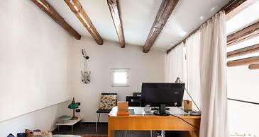 Iconic Apartment in Porta Carini by Wonderful Italy