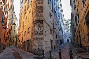 Vegetti Twins Apartment B by Wonderful Italy