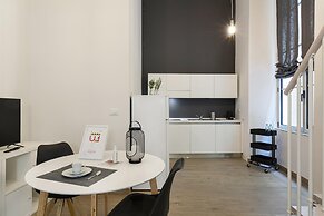 Atelier Apartments - Geometric 7 - RS