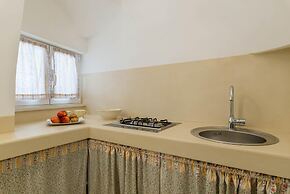 Villa d Itria With Trullo and Pool by Wonderful Italy