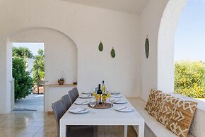 Villa d Itria With Trullo and Pool by Wonderful Italy