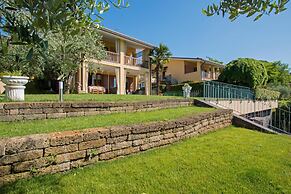 Crocus 1 con Piscina by Wonderful Italy