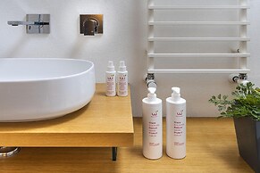 Design Apartment With Terrace by Wonderful Italy