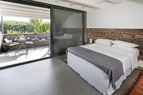 Design Apartment With Terrace by Wonderful Italy