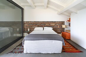 Design Apartment With Terrace by Wonderful Italy