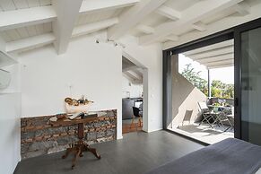 Design Apartment With Terrace by Wonderful Italy